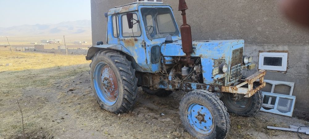 MTZ-80 sotiladi xolati yaxshi