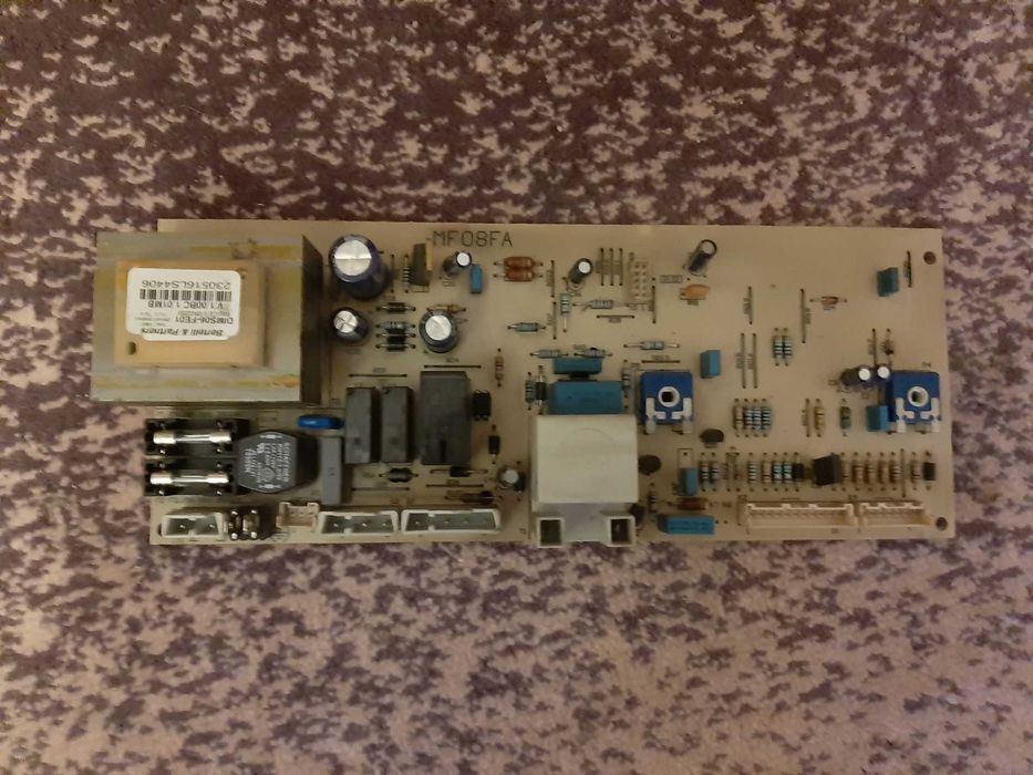 Vand placi electronice Ferroli Domicompact MF08FA