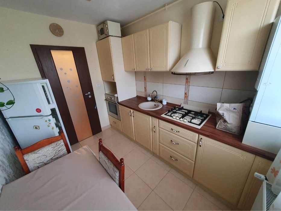 Proprietar,vand apartament 2 camere bloc nou Iris,et 8,terasa 20mp
