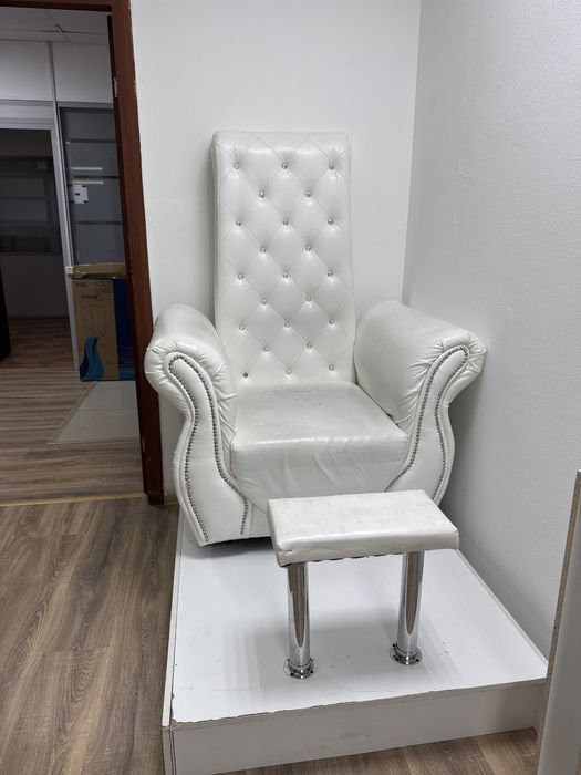 Продам педикюрное кресло