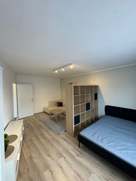 Apartament cu o camera de inchiriat(garsoniera)