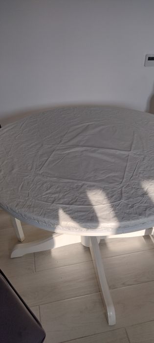 Fata de masa 110 cm cu elastic pe dedesubt (protecție)