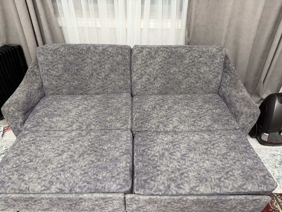 Продается раскладной диван