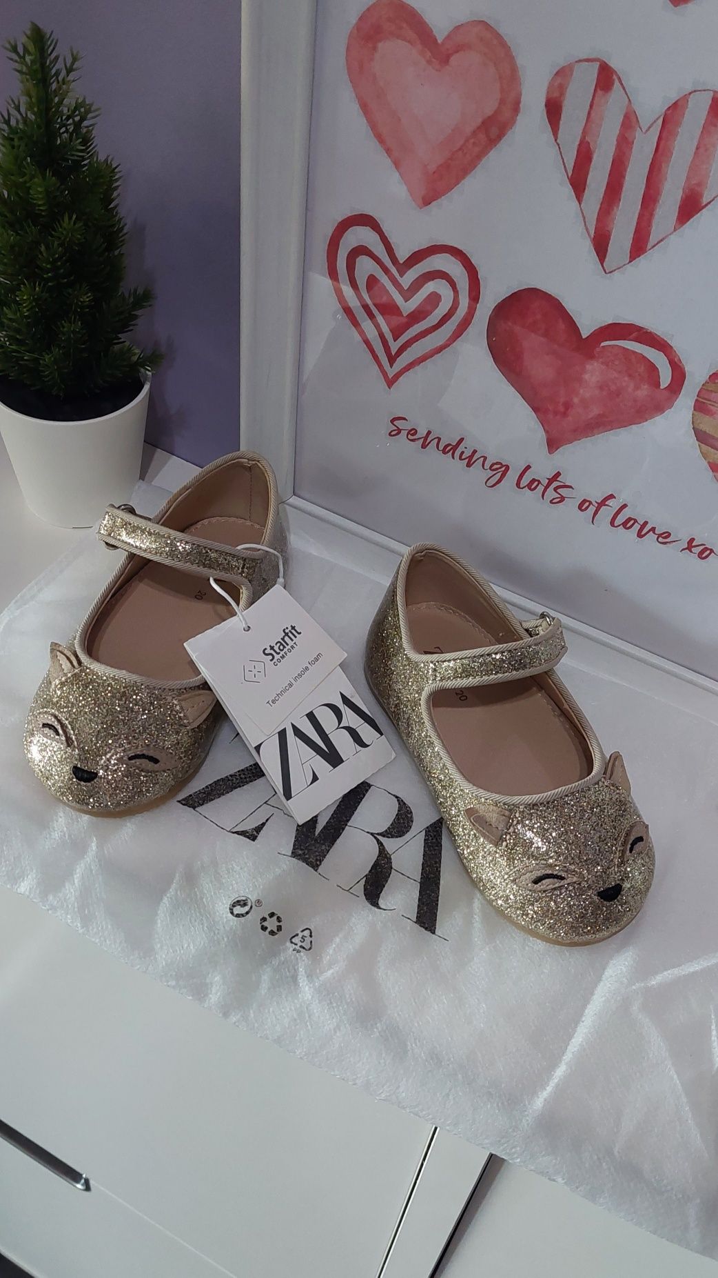 Нови обувчици, балеринки, пантофки Zara 20 номер