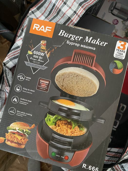 Все новое, немного повреждены коробки, похтому распродажа