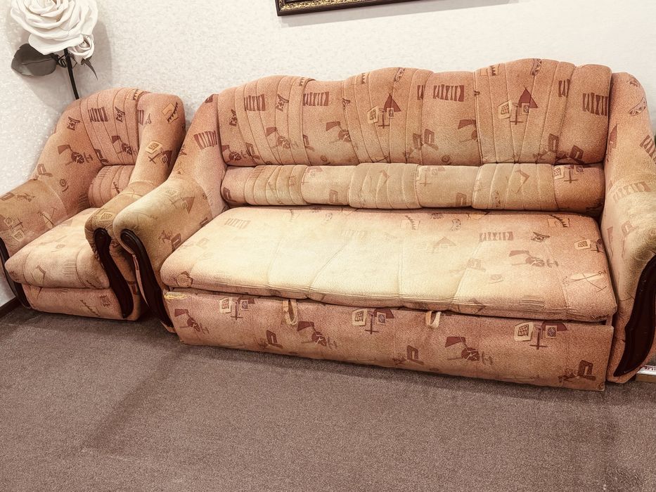 Продам диван и кресло