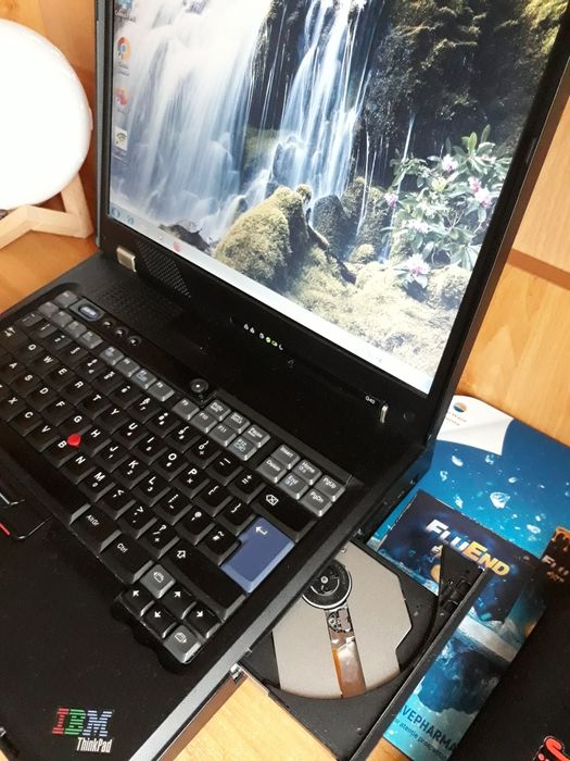 Leptop IBM schimb cu leptop mic