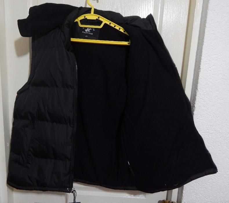 Vesta''BEVERLY HILLS POLO CLUB",marimea XL,cumparata din SUA.