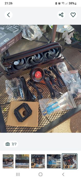 De vânzare Cooler cu tot ce se vede