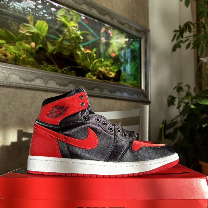 Jordan 1 bred patent( nu dunk nu yeezy)
