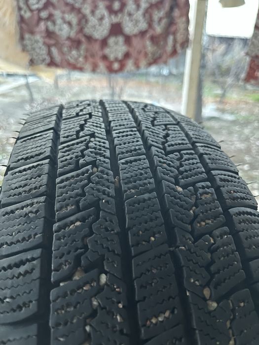 Зимние шины 185/70 R14
