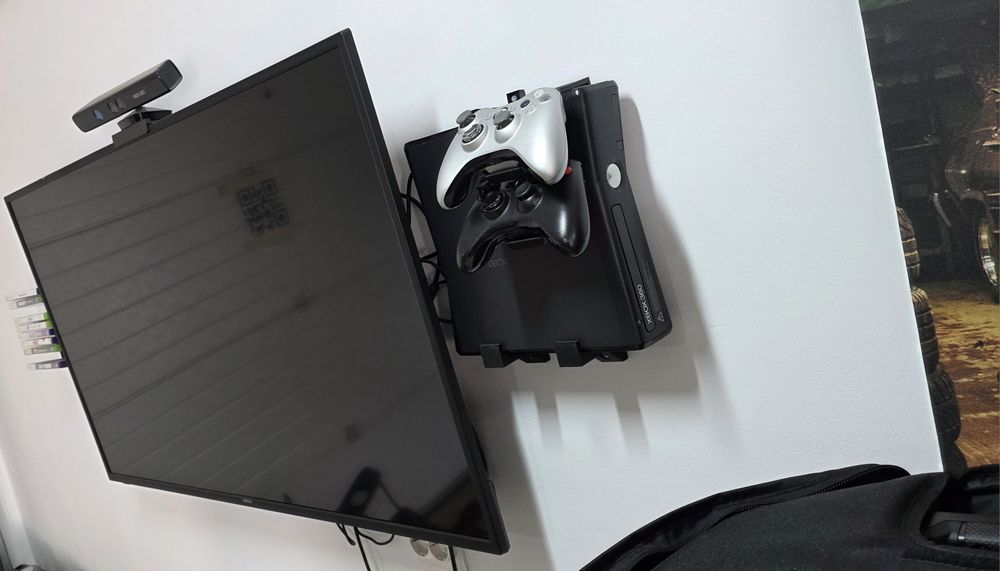 XBox 360 Kinetic 2 manete plus jocuri