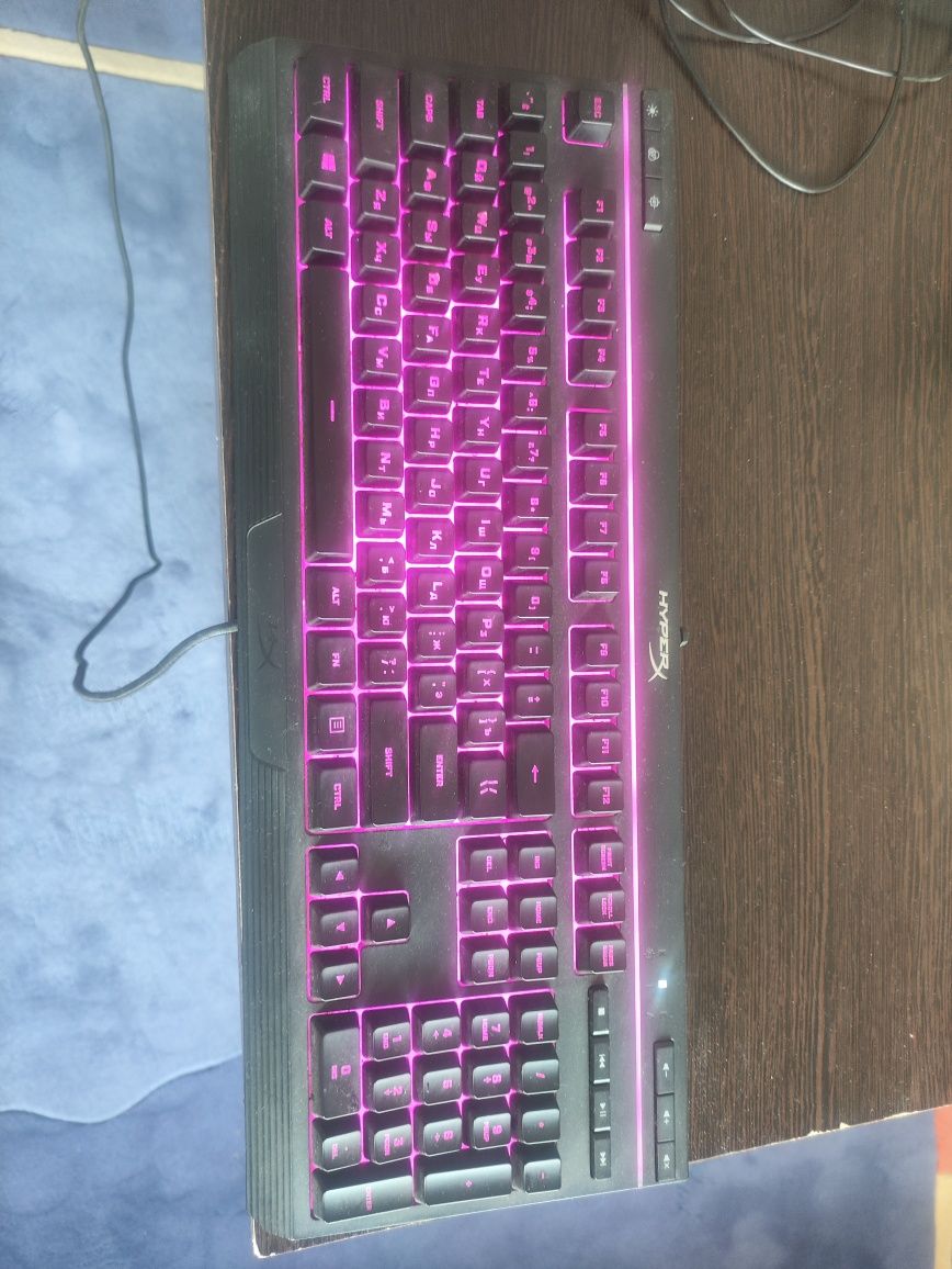 Клавиатуры hyperX