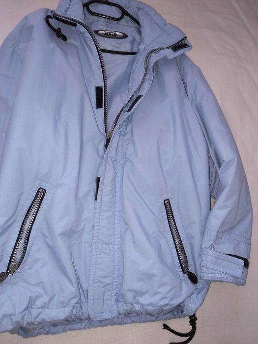 Vand o jacheta barbateasca toamna/iarna