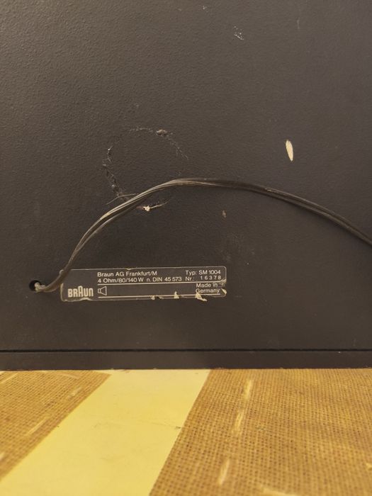 Тонколони braun sm1004