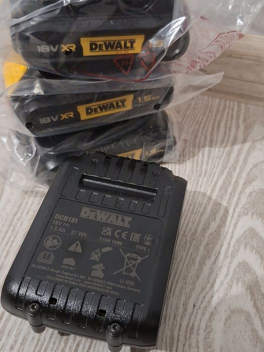 Autofiletante dewalt , acumulatori , truse