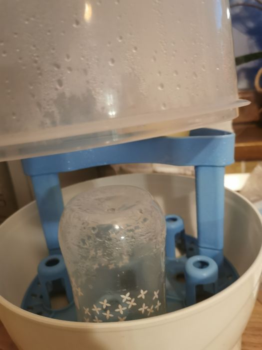 Sterilizator biberoane Honey Baby