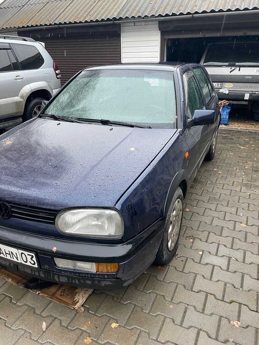 Отличный гольф 3 на автомате 2.0 мотор ! Golf3