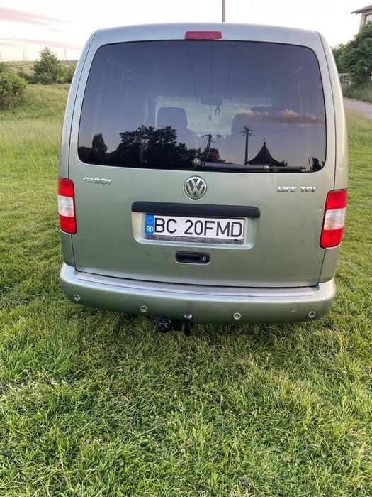 Vând Volkswagen Caddy LIfe 1.9 TDI
