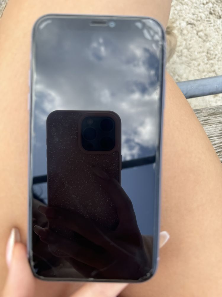 iPhone 11 като нов