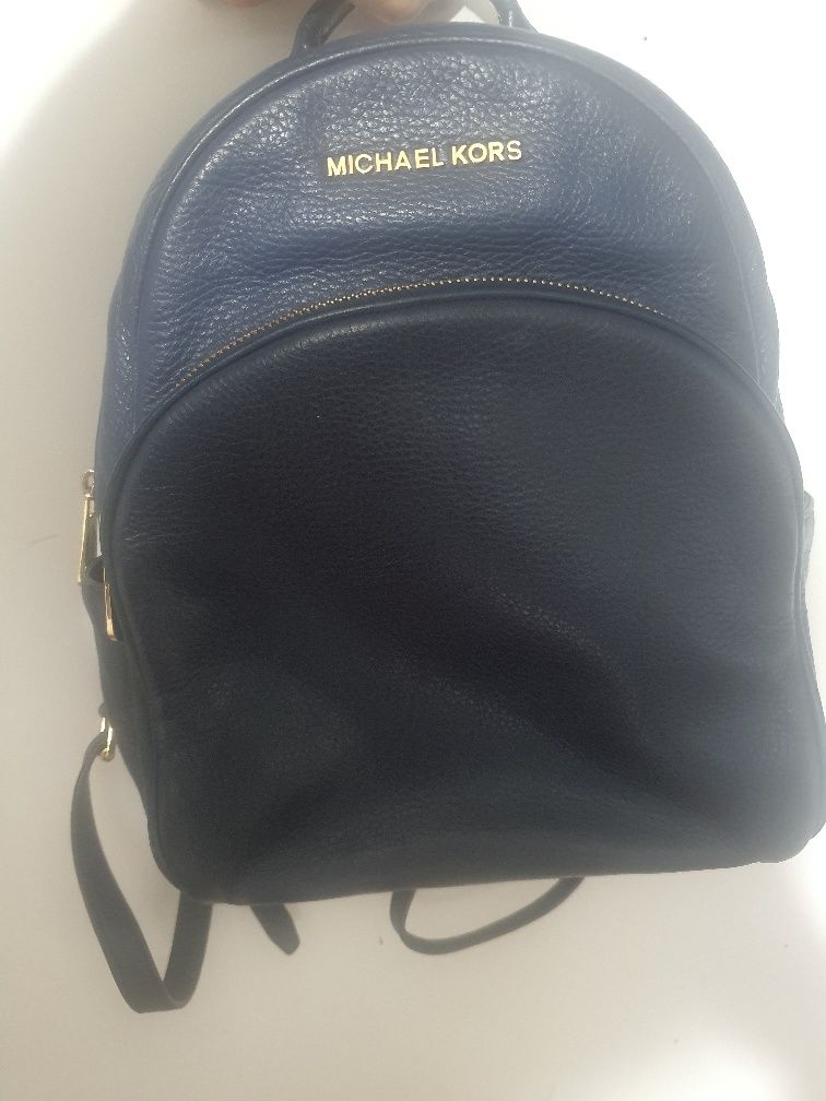 Rucsac Michael kors,marime medie