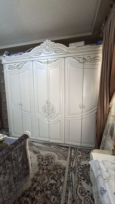 Мебель Сотилади Идеал холатда