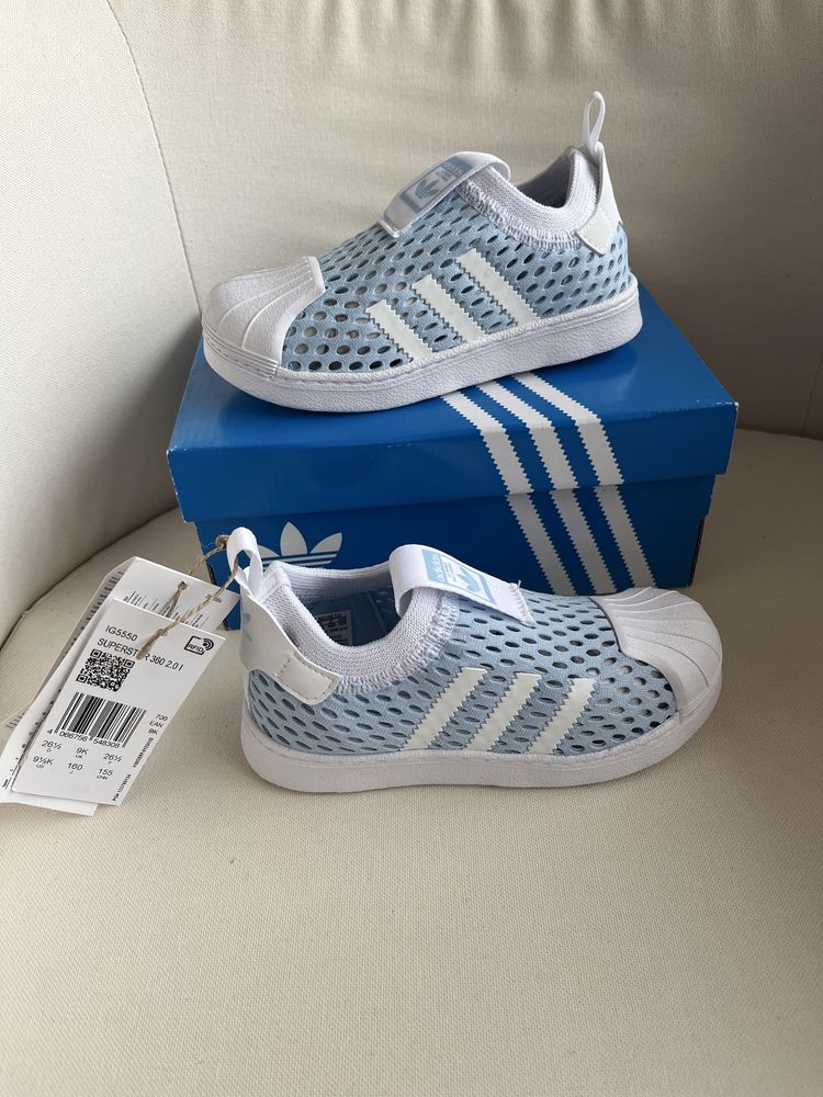 Adidas стелка 17см, EU 26.5