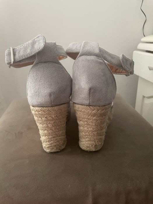 Дамски сандали тип сабо