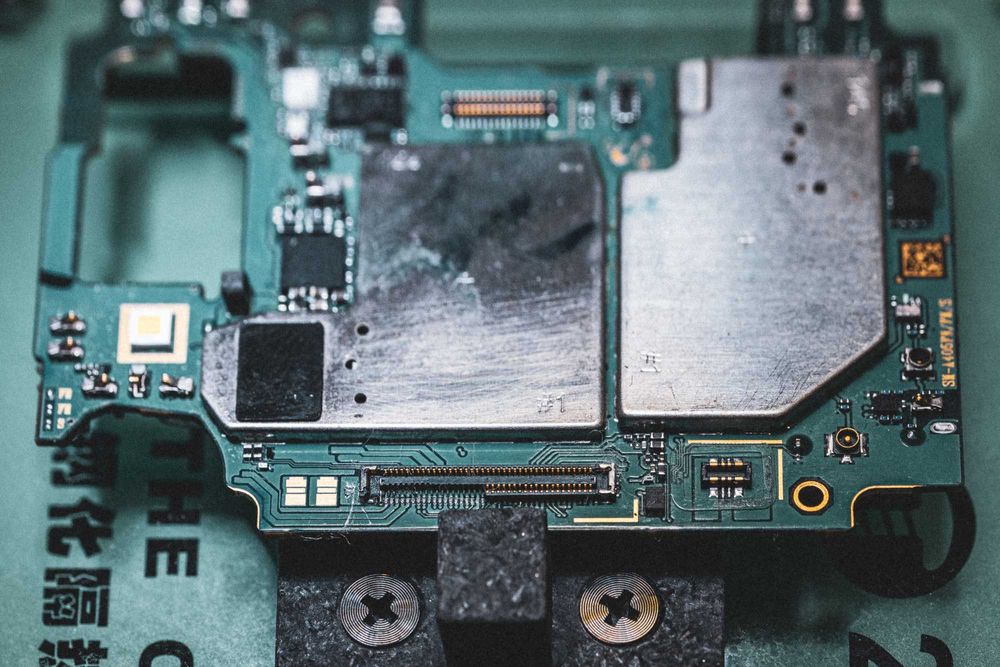 Reparatii placa de baza Samsung S8 S9 S8+ S9+ Plus Note 8 Note 9