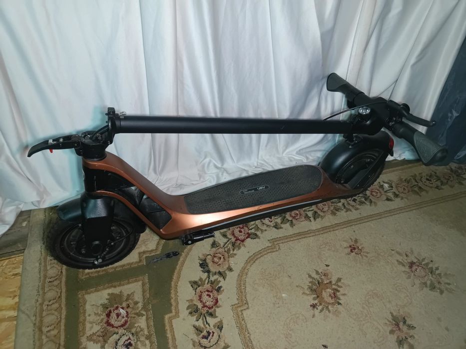 Trotineta electrica MYRIA City Traveller UEV