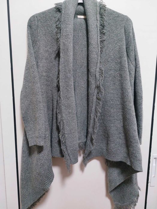 Cardigan cu franjuri