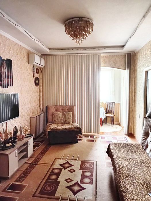 Юнусабад 11 Хавас 2х3/3/4 не торец балкон 1, 5х6м