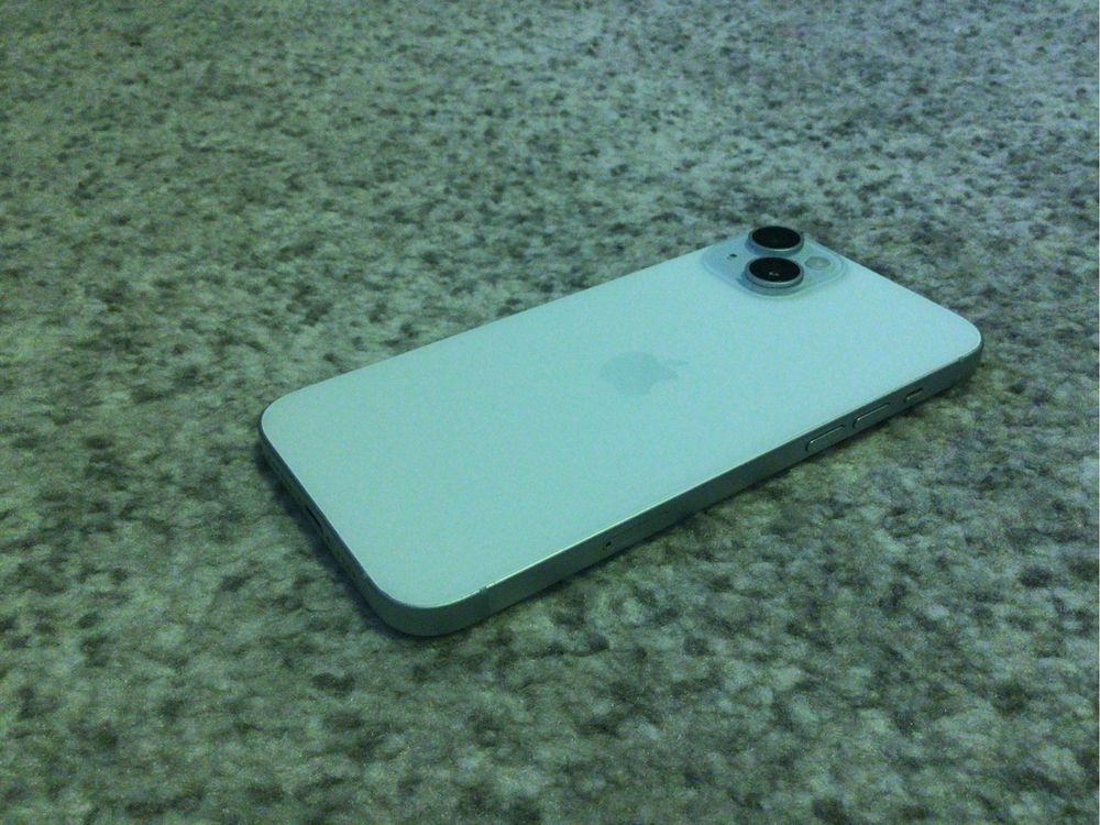 iPhone 15 PLUS  blue 128 gb 92% baterie