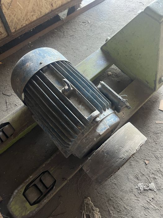 Motor slefuitor, lustruit, polizare, 15 kw . 1.000 rpm