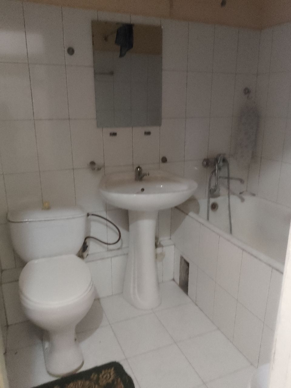 Аренда квартиры 2/4/4,болкон 2×6, Академ городок, ор-р Айти Парк !