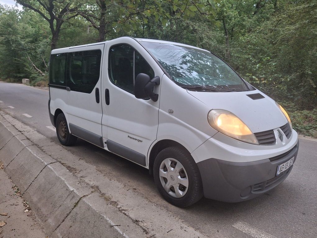 Renault Trafic 8+1  .2012 . 2Ldci
