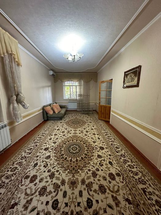 Сдается в аренду. 6 комнатный дом. Үй жалға беріледі. 6 бөлме