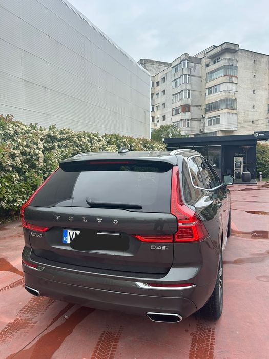 Vând Volvo XC 60