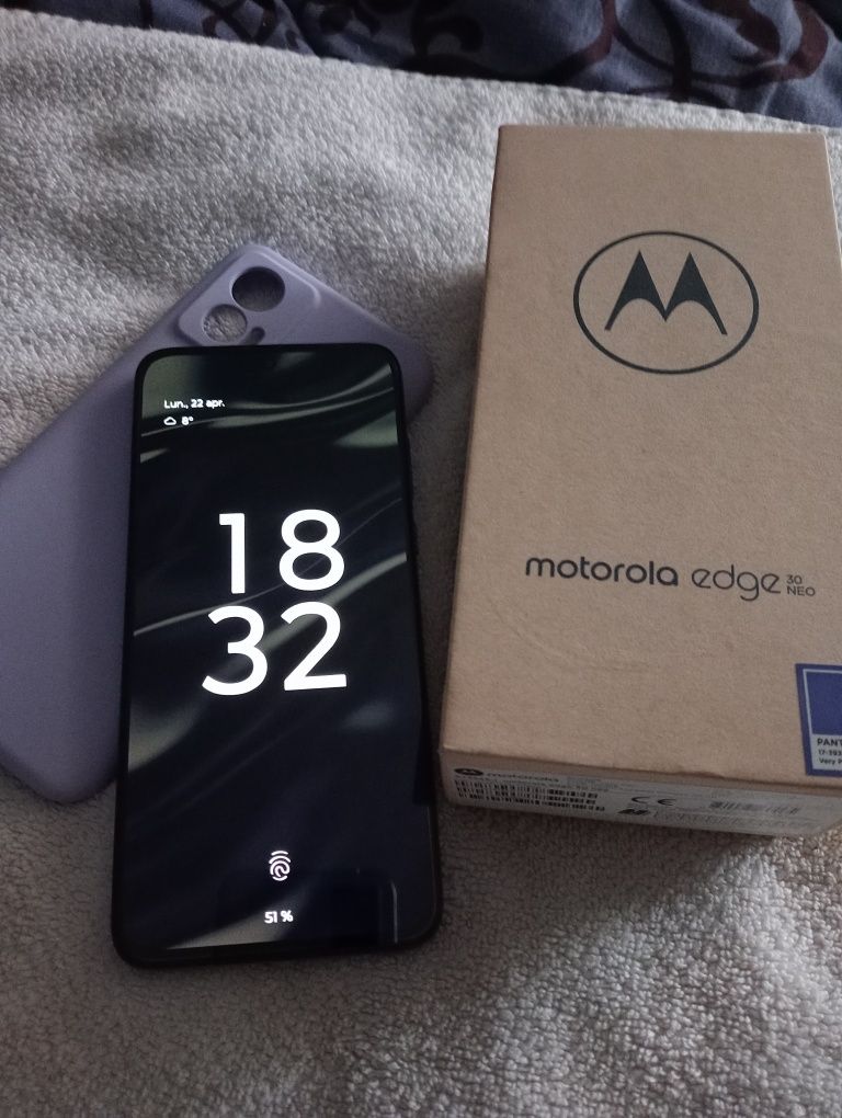 Vând Motorola edge 30 neo