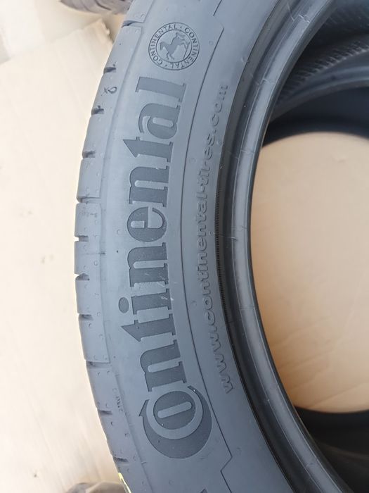 2 Anvelope vară Continental 235 50 R18 DOT 3519.