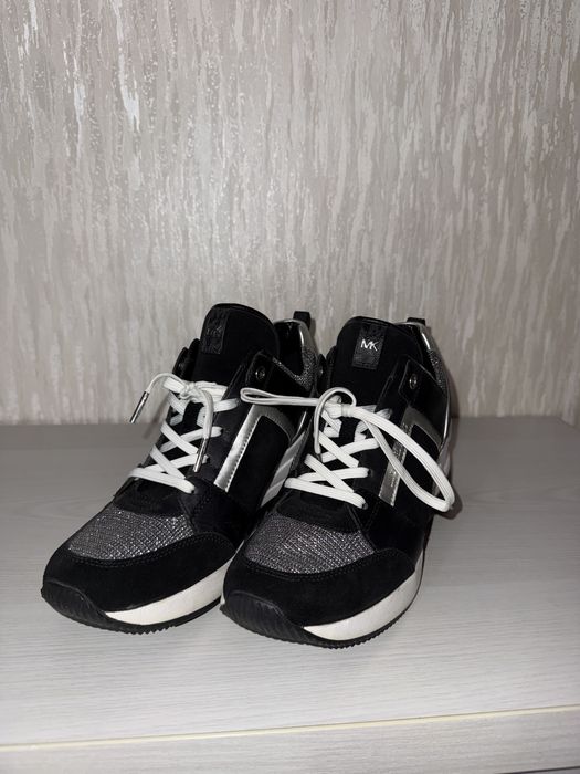 Adidasi Michael Kors