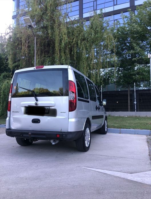 Vând fiat doblo 1.3multijet