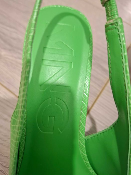 Vand pantofi Mango