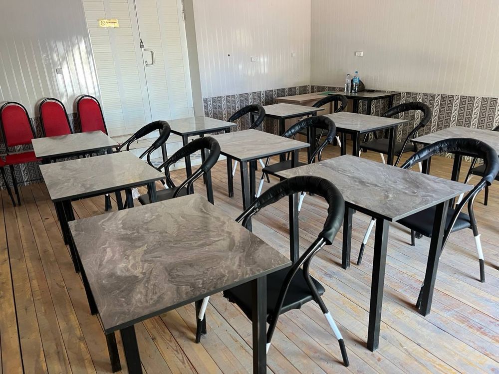 Kurs sentrla uchun stol stul 10 komplekt