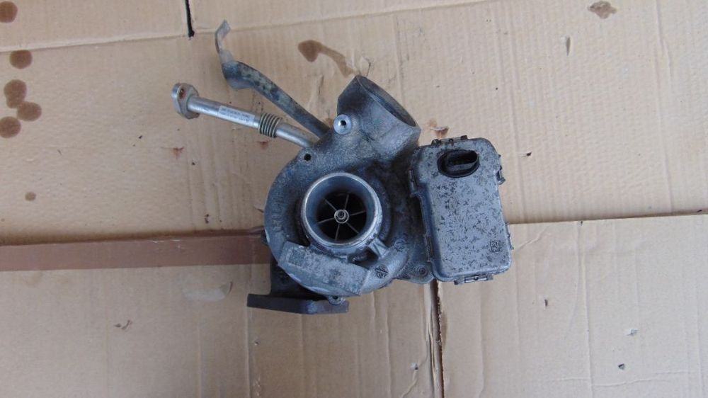Turbina Mercedes C Class W204 2.2cdi euro 5 W212 dezmembrez w204 cla glk turbosuflanta