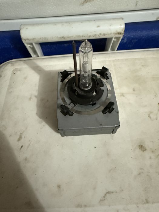 Igniter  xenon opel astra h gtc