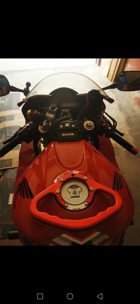 Honda cbr 1000rr sc 57
