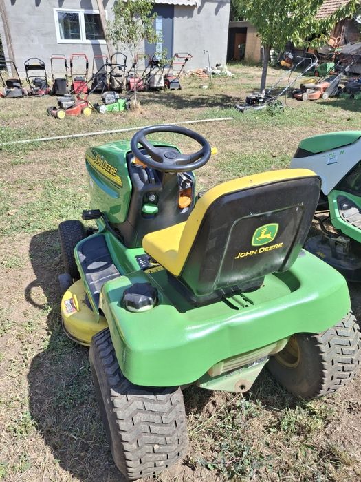 Tractoras gazon john deere LT 170 16 cai