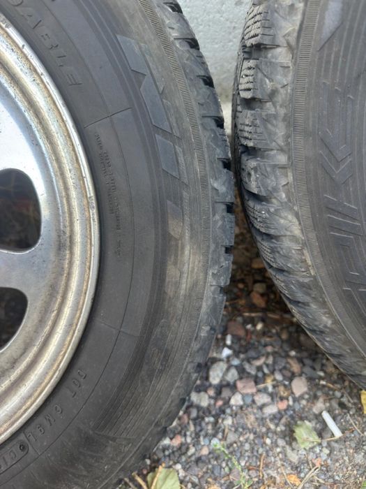 Шины зимние шипованные с дисками
