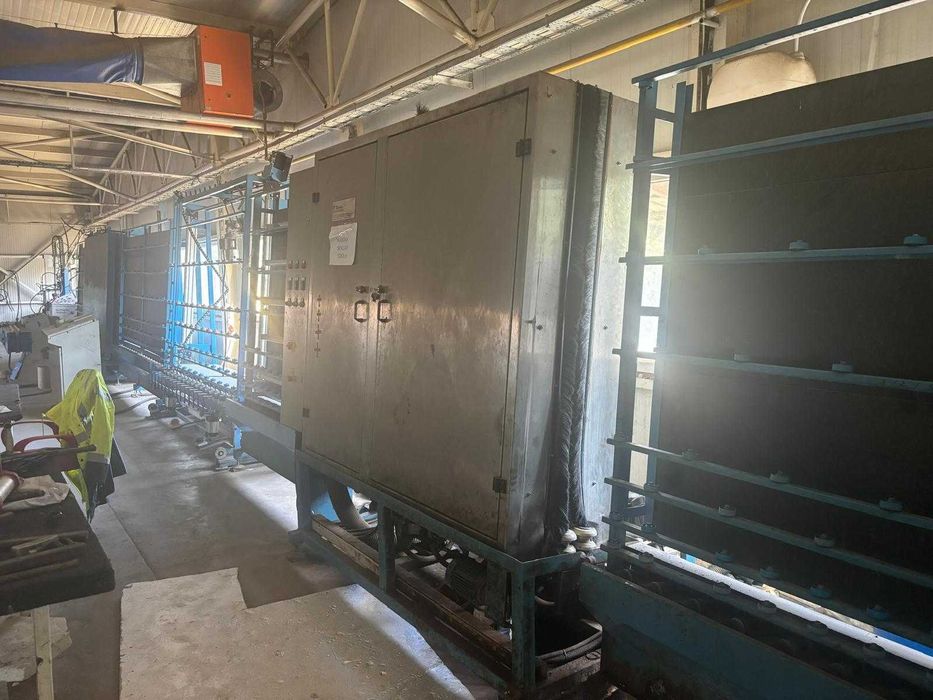 De vanzare hala productie Onesti(BC) zona industriala